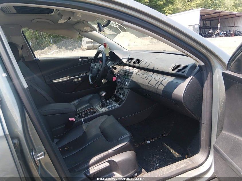 2006 Volkswagen Passat VIN WVWAK73C06P139896 IAAI salvage auction — UNDERCARRIAGE, Salvage (Massachusetts), sold $100 on 2026-08-18 (photo 5)
