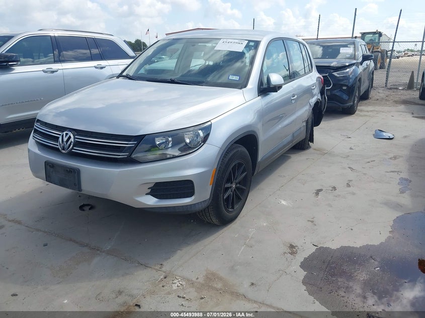 2014 Volkswagen Tiguan VIN WVGAV3AX4EW596748 IAAI salvage auction — LEFT REAR, Salvage (Texas), sold $1,425 on 2026-08-04 (photo 2)