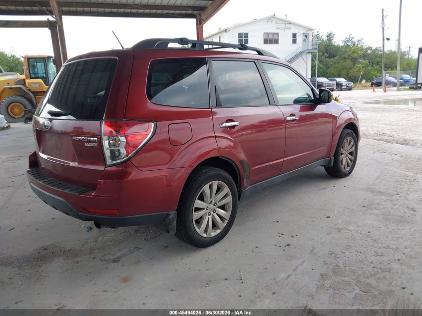 2013 Subaru Forester VIN JF2SHADC2DH442492 IAAI salvage auction — NORMAL WEAR, Clear (Florida), sold $300 on 2026-07-28 (photo 4)