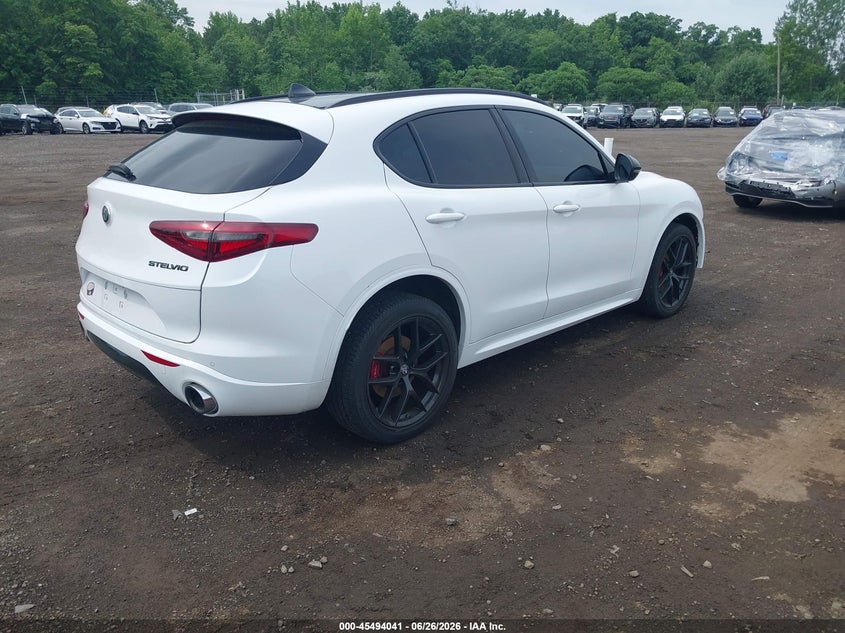 2021 Alfa romeo Stelvio VIN ZASPAKBN0M7D13652 IAAI salvage auction — FRONT END, Wait Title, sold $10,500 on 2026-08-22 (photo 4)