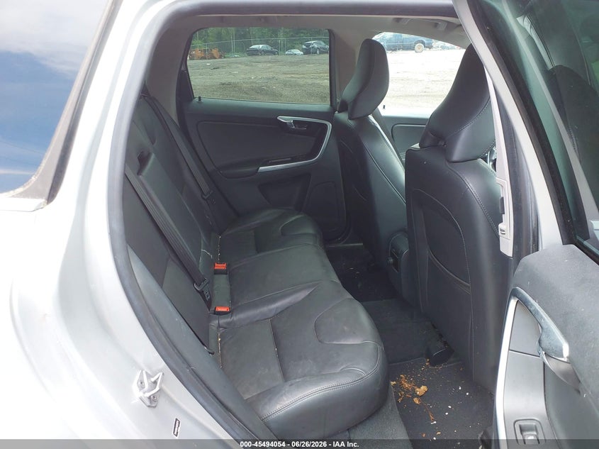 2016 Volvo Xc60 VIN YV440MDK1G2829711 IAAI salvage auction — ROOF, Salvage (Idaho), sold $3,075 on 2026-07-16 (photo 8)