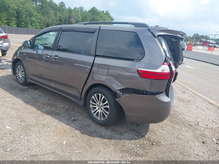 2019 Toyota Sienna VIN 5TDYZ3DC7KS999571 IAAI salvage auction — REAR END, Salvage (South Carolina), sold $25 on 2026-07-29 (photo 3)