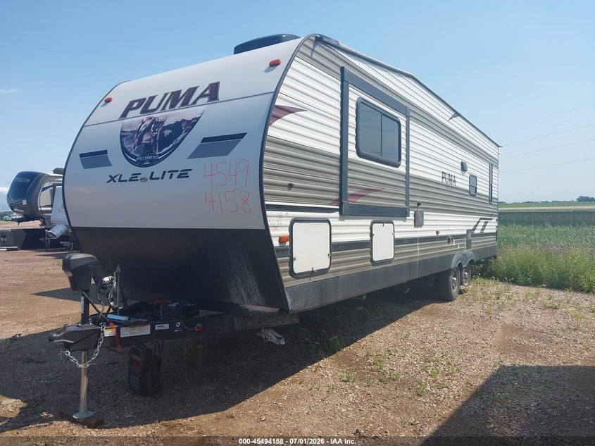 2021 Puma VIN 5ZT2PTSB8M4007649 IAAI salvage auction — STORM DAMAGE, Salvage Title, sold $8,900 on 2026-08-18 (photo 2)