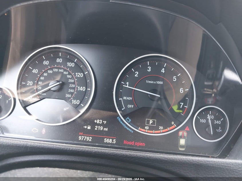 2017 BMW 3er VIN WBA8B9G59HNU50633 IAAI salvage auction — RIGHT FRONT, Salvage (Ohio), sold $3,575 on 2026-07-30 (photo 7)