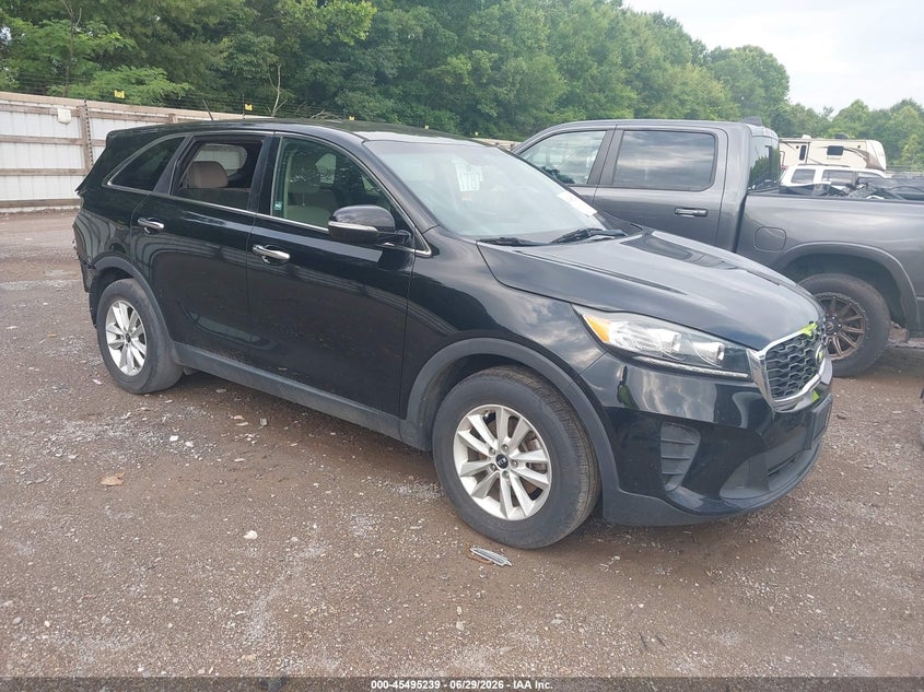 2019 Kia Sorento VIN 5XYPG4A35KG576612 IAAI salvage auction — REAR END, Salvage (Tennessee), sold $3,000 on 2026-07-29 (photo 1)