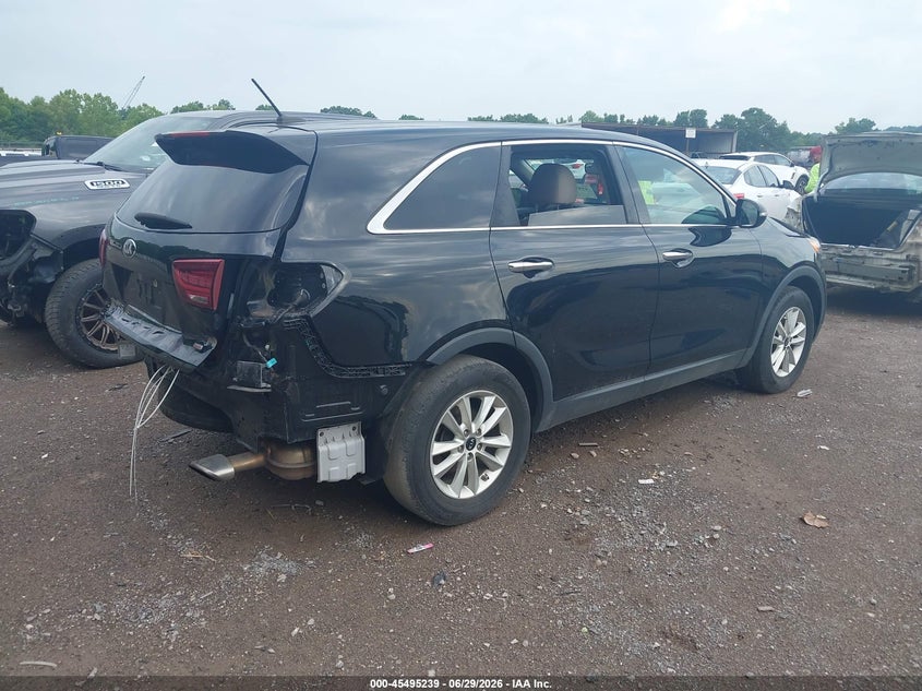 2019 Kia Sorento VIN 5XYPG4A35KG576612 IAAI salvage auction — REAR END, Salvage (Tennessee), sold $3,000 on 2026-07-29 (photo 4)
