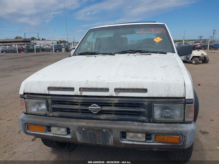 1995 Nissan Pathfinder VIN JN8HD17Y4SW104682 IAAI salvage auction — NORMAL WEAR, Clear - Dealer Only (California), sold $100 on 2026-07-08 (photo 6)