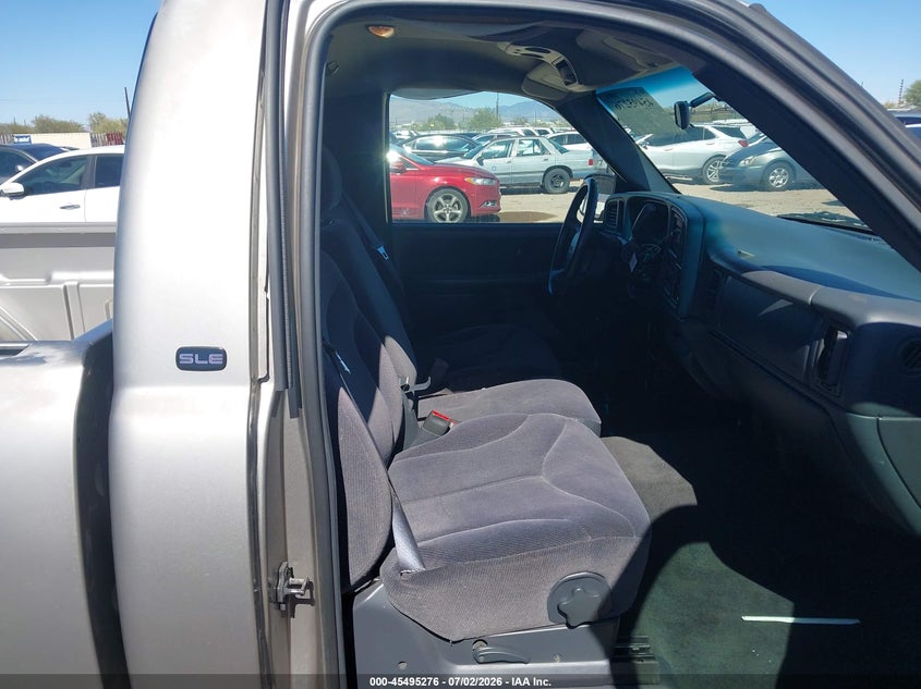 2000 Gmc Sierra 1500 VIN 1GTEC14T7YE189915 IAAI salvage auction — LEFT FRONT, Salvage (Arizona), sold $1,350 on 2026-07-09 (photo 8)