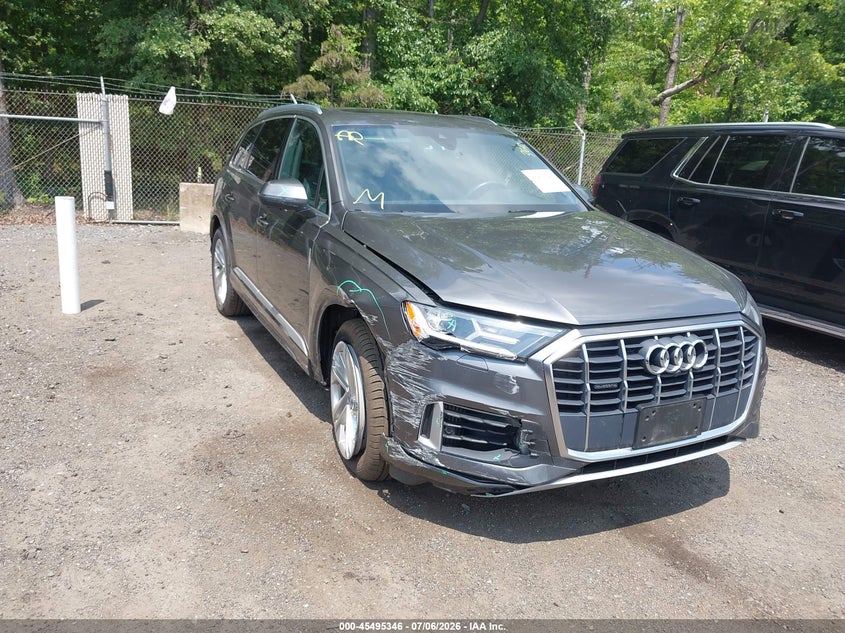 2020 Audi Q7 VIN WA1LXAF77LD003164 IAAI salvage auction — RIGHT FRONT, Salvage - Greater Than 75% (Maryland), sold $11,300 on 2026-07-18 (photo 1)