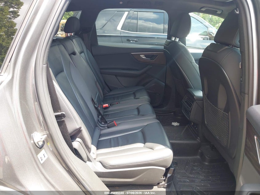 2020 Audi Q7 VIN WA1LXAF77LD003164 IAAI salvage auction — RIGHT FRONT, Salvage - Greater Than 75% (Maryland), sold $11,300 on 2026-07-18 (photo 8)
