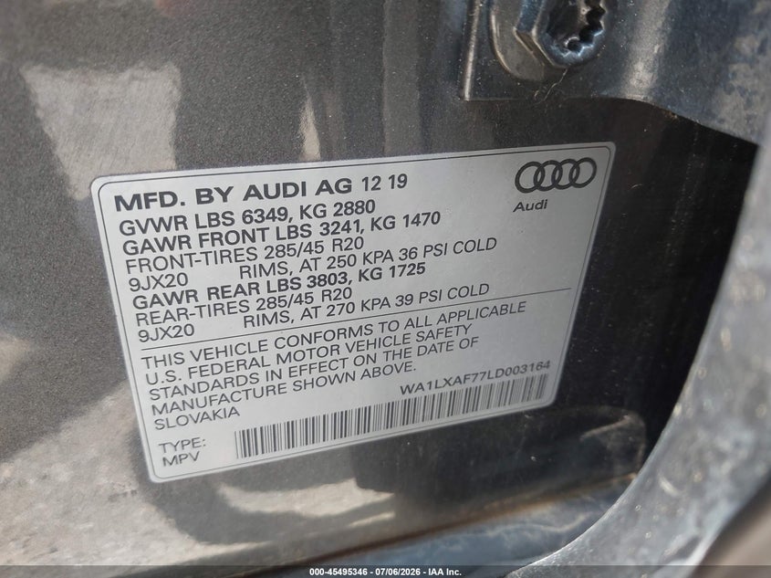 2020 Audi Q7 VIN WA1LXAF77LD003164 IAAI salvage auction — RIGHT FRONT, Salvage - Greater Than 75% (Maryland), sold $11,300 on 2026-07-18 (photo 9)
