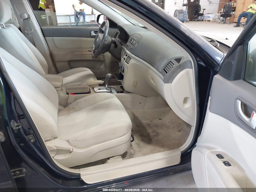 2008 Hyundai Sonata VIN 5NPET46F58H335690 IAAI salvage auction — NORMAL WEAR, Clear (Pennsylvania), sold $400 on 2026-07-22 (photo 5)