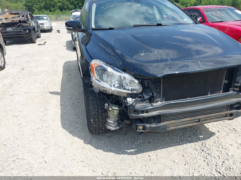 2015 Volvo Xc60 VIN YV440MDB6F2621791 IAAI salvage auction — NORMAL WEAR, Original (Ohio), sold $375 on 2026-07-29 (photo 6)