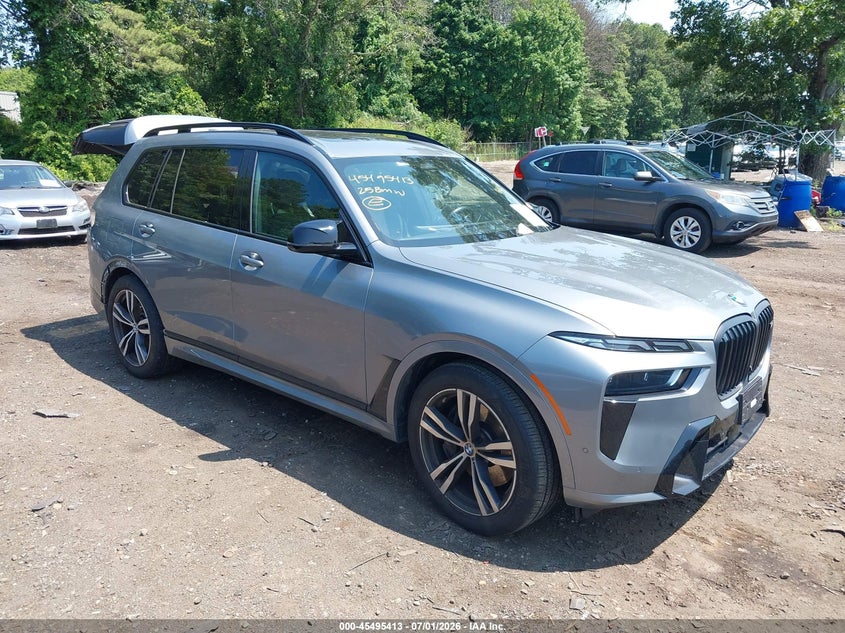 2025 BMW X7 VIN 5UX33EM09S9W51152 IAAI salvage auction — REAR END, Mv-907A (New York), sold $44,500 on 2026-07-13 (photo 1)