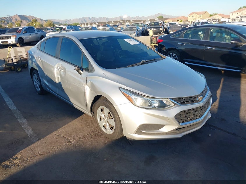 2018 Chevrolet Cruze VIN 1G1BC5SM8J7178804 IAAI salvage auction — SIDE, Salvage (Arizona), sold $1,350 on 2026-08-03 (photo 1)