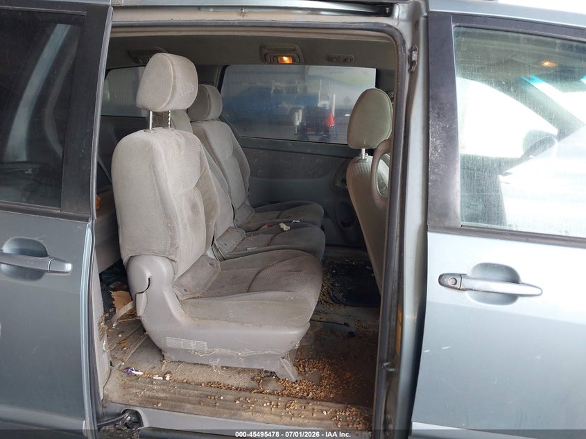 2006 Toyota Sienna VIN 5TDZA23C06S446208 IAAI salvage auction — NORMAL WEAR, Clear - Dealer Only (California), sold $550 on 2026-07-14 (photo 8)