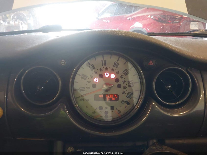 2005 Mini Cooper VIN WMWRE33585TG98235 IAAI salvage auction — UNDERCARRIAGE, Clear (Michigan), sold $550 on 2026-08-04 (photo 7)