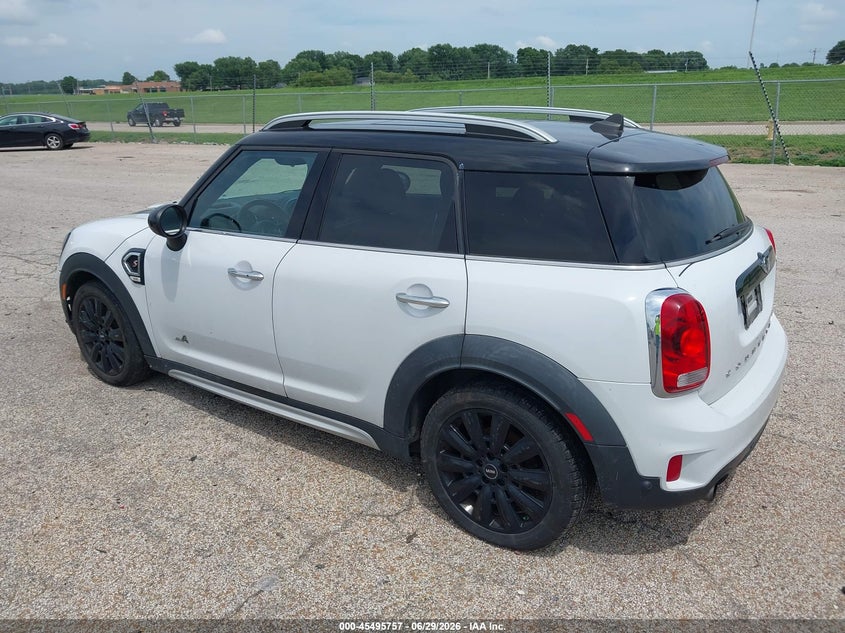 2017 Mini Countryman VIN WMZYT5C36H3D80147 IAAI salvage auction — WATER/FLOOD, Salvage (Illinois), sold $550 on 2026-08-29 (photo 3)
