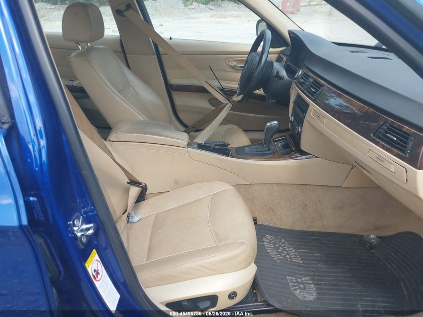 2009 BMW 3 series VIN WBAPH77509NL81606 IAAI salvage auction — NORMAL WEAR, Repossession Paperwork (Georgia), sold $375 on 2026-07-14 (photo 5)
