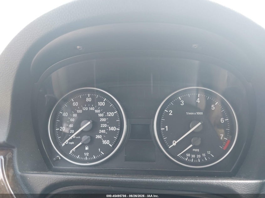 2009 BMW 3 series VIN WBAPH77509NL81606 IAAI salvage auction — NORMAL WEAR, Repossession Paperwork (Georgia), sold $375 on 2026-07-14 (photo 7)