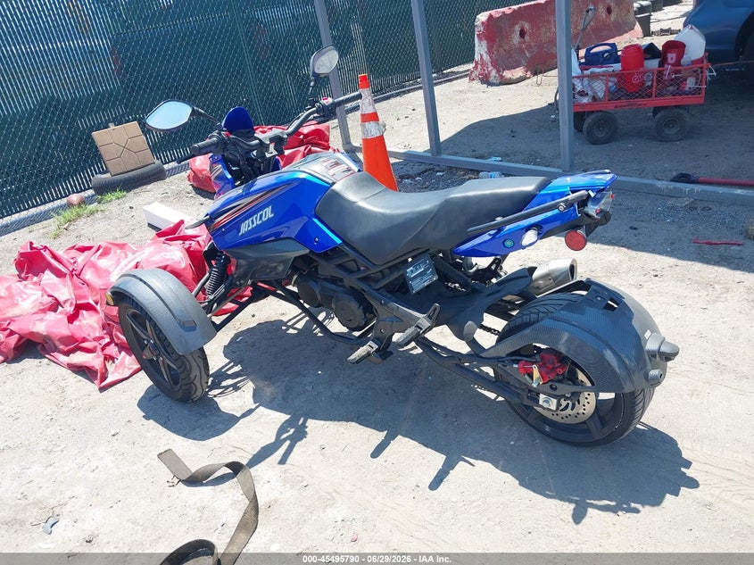 2023 Jiming Jl175zk VIN LB2JRZLG7PX000127 IAAI salvage auction — REAR END, Salvage - Greater Than 75% (Maryland), sold $75 on 2026-07-30 (photo 3)