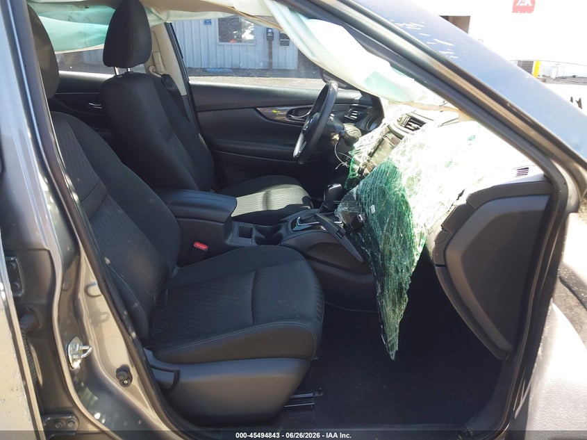 2018 Nissan Rogue VIN KNMAT2MT1JP528294 IAAI salvage auction — ROOF, Salvage (California), sold $500 on 2026-07-30 (photo 5)