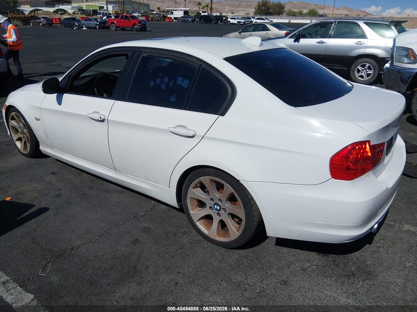 2009 BMW 3er VIN WBAPM77589NL86709 IAAI salvage auction — NORMAL WEAR, Clear (Nevada), sold $275 on 2026-07-24 (photo 3)