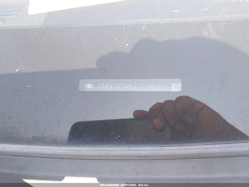 2018 Toyota Rav 4 VIN JTMBFREV8JJ728015 IAAI salvage auction — REAR END, Salvage Title, sold $25 on 2026-07-22 (photo 9)