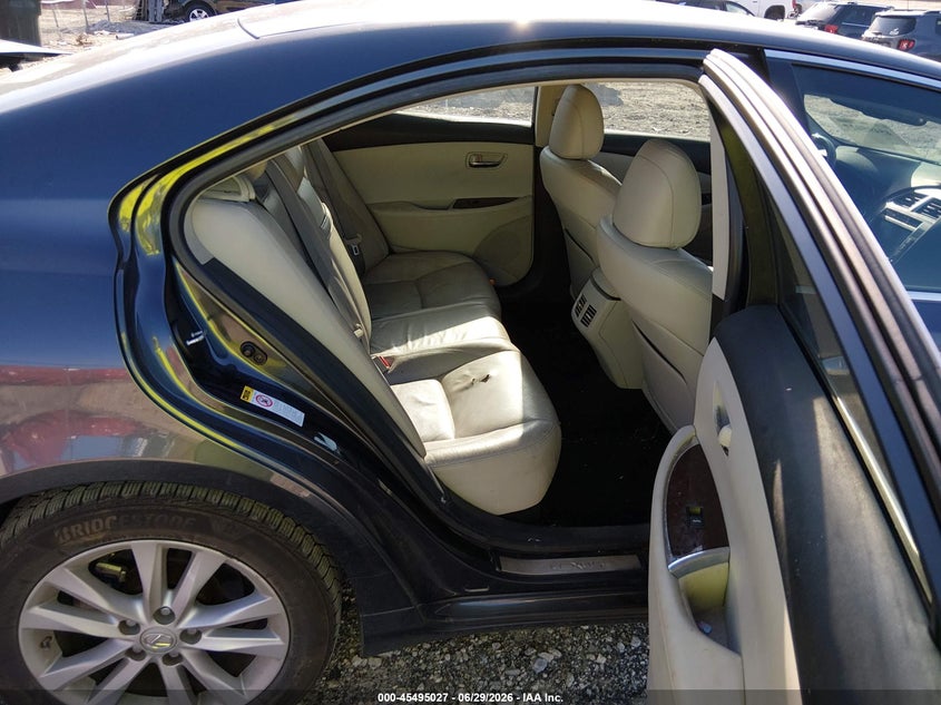 2010 Lexus Es 350 VIN JTHBK1EG7A2408501 IAAI salvage auction — REAR END, Salvage (Georgia), sold $1,650 on 2026-07-31 (photo 8)
