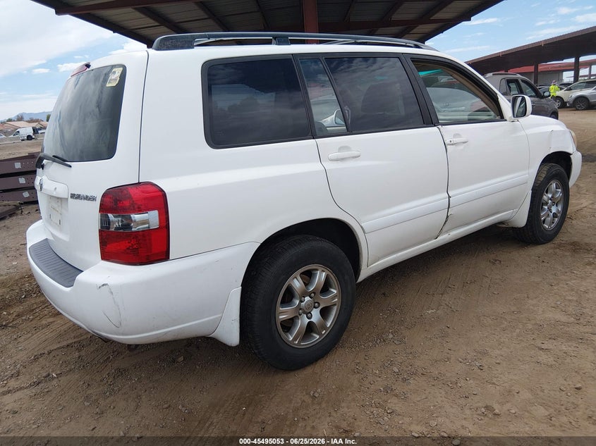 2005 Toyota Highlander VIN JTEEP21A450073055 IAAI salvage auction — NORMAL WEAR, Clear-Dealer Only (Arizona), sold $700 on 2026-07-21 (photo 4)