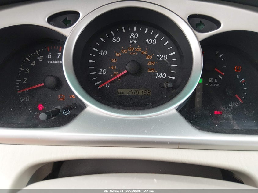 2005 Toyota Highlander VIN JTEEP21A450073055 IAAI salvage auction — NORMAL WEAR, Clear-Dealer Only (Arizona), sold $700 on 2026-07-21 (photo 7)