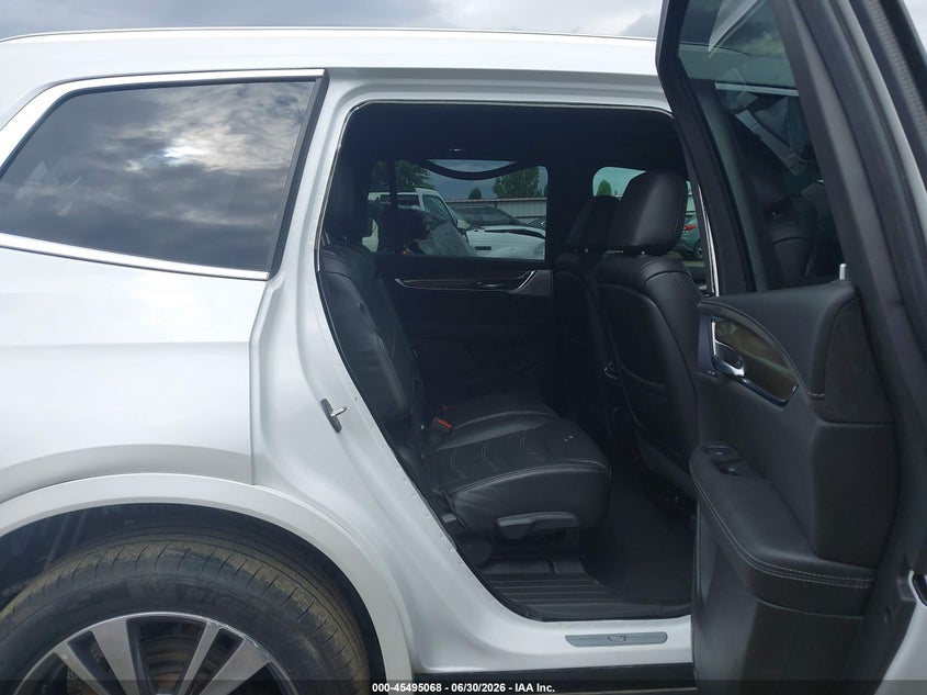 2020 Cadillac Xt6 VIN 1GYKPFRS8LZ187297 IAAI salvage auction — REAR END, Wait Title, sold $9,900 on 2026-08-22 (photo 8)
