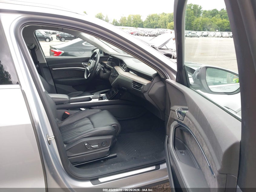 2019 Audi E-tron VIN WA1VAAGE6KB024895 IAAI salvage auction — LEFT FRONT, Clear (Michigan), sold $14,300 on 2026-07-15 (photo 5)