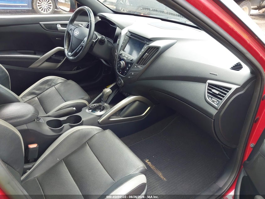 2016 Hyundai Veloster VIN KMHTC6AEXGU286410 IAAI salvage auction — REAR END, Salvage (Idaho), sold $825 on 2026-07-13 (photo 5)