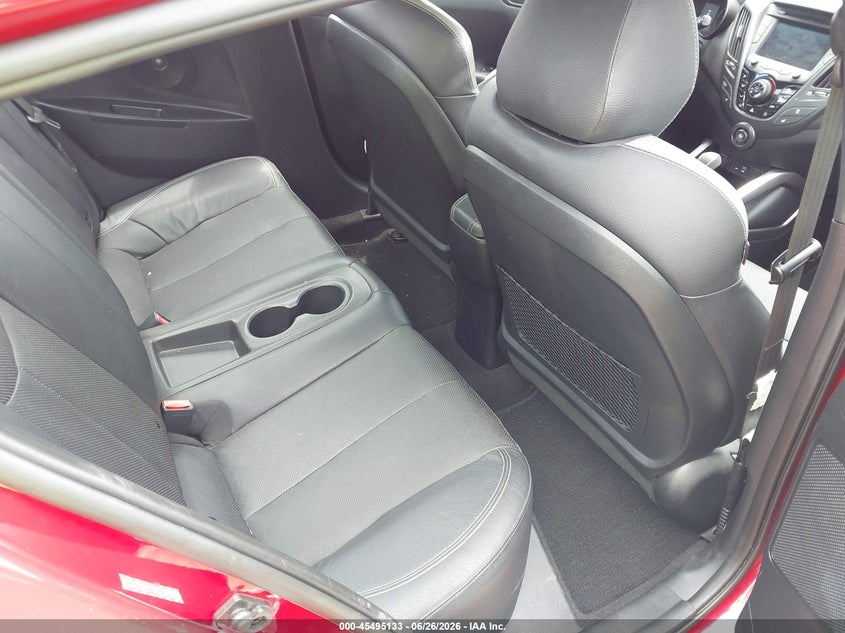 2016 Hyundai Veloster VIN KMHTC6AEXGU286410 IAAI salvage auction — REAR END, Salvage (Idaho), sold $825 on 2026-07-13 (photo 8)
