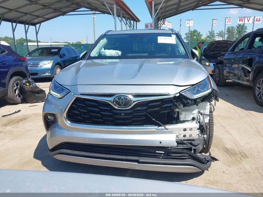 2020 Toyota Highlander VIN 5TDFZRBH7LS045400 IAAI salvage auction — FRONT END, Salvage - Greater Than 75% (Maryland), sold $14,500 on 2026-08-01 (photo 6)