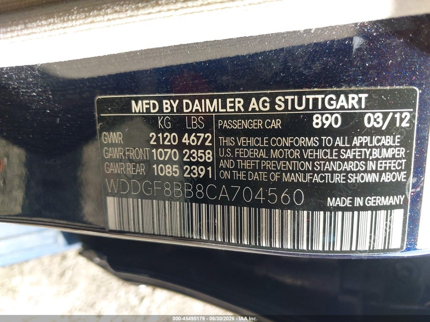 2012 Mercedes-benz C-klasse VIN WDDGF8BB8CA704560 IAAI salvage auction — RIGHT SIDE, Wait Title, sold $2,650 on 2026-08-12 (photo 9)