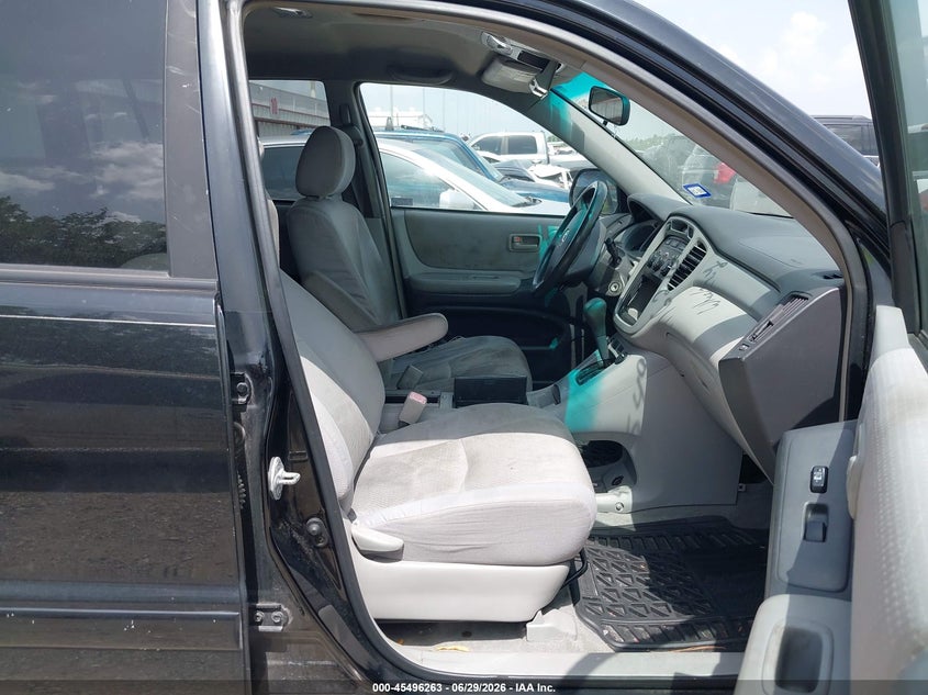 2005 Toyota Highlander VIN JTEGP21A950064568 IAAI salvage auction — NORMAL WEAR, Original (Texas), sold $700 on 2026-07-09 (photo 5)