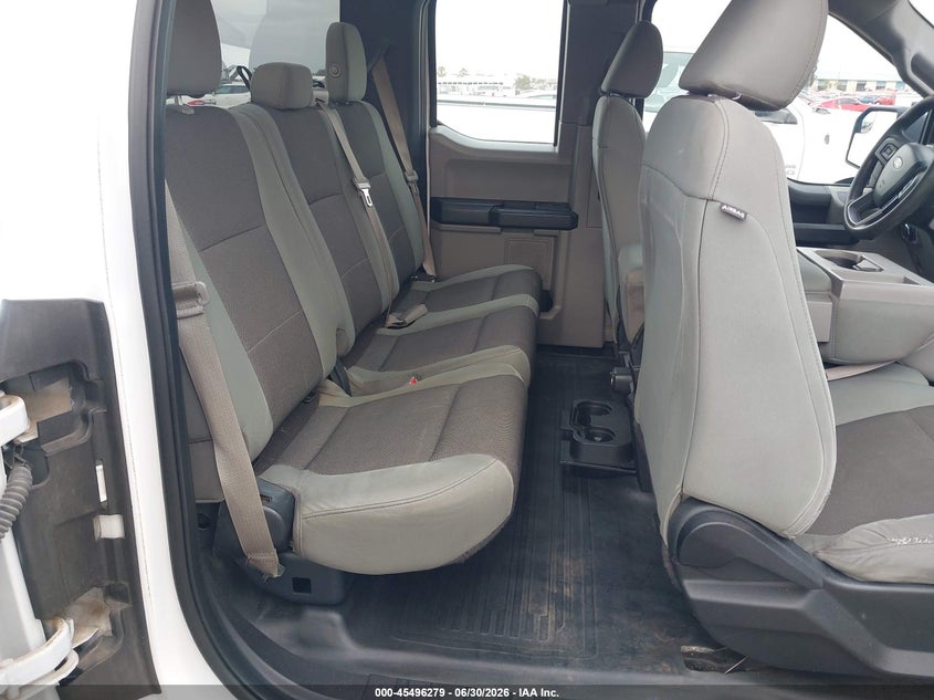 2017 Ford F-150 VIN 1FTEX1C89HKE26858 IAAI salvage auction — NORMAL WEAR, Sf97 (California), sold $13,100 on 2026-07-28 (photo 8)