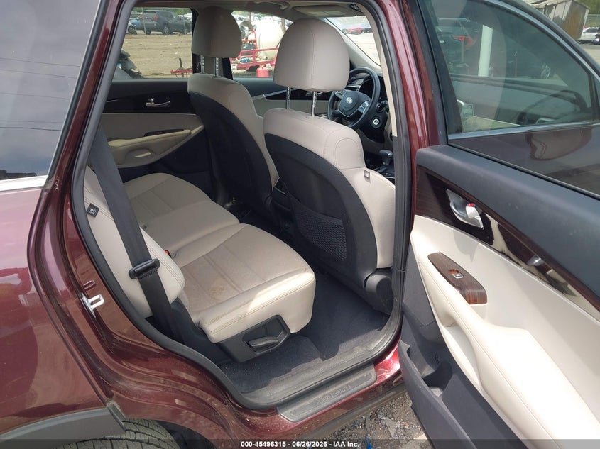 2019 Kia Sorento VIN 5XYPG4A34KG511847 IAAI salvage auction — FRONT END, Salvage (Virginia), sold $2,750 on 2026-07-27 (photo 8)