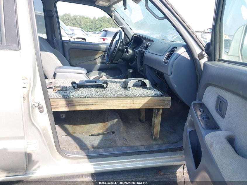 1999 Toyota 4runner VIN JT3GN86R1X0124247 IAAI salvage auction — NORMAL WEAR, Clear (Georgia), sold $700 on 2026-07-21 (photo 5)
