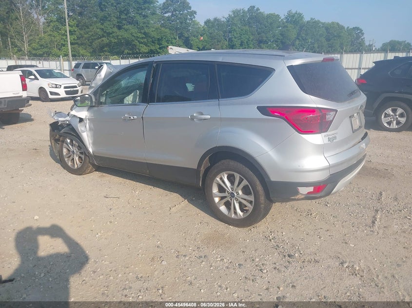 2019 Ford Escape VIN 1FMCU0GD1KUB93924 IAAI salvage auction — FRONT END, Salvage (Idaho), sold $500 on 2026-08-01 (photo 3)
