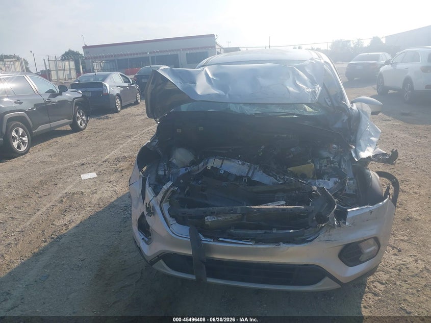 2019 Ford Escape VIN 1FMCU0GD1KUB93924 IAAI salvage auction — FRONT END, Salvage (Idaho), sold $500 on 2026-08-01 (photo 6)