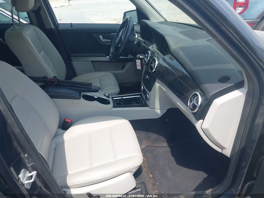 2015 Mercedes-benz Glk-klasse VIN WDCGG5HB2FG405025 IAAI salvage auction — SIDE, Salvage Title, sold $4,650 on 2026-07-31 (photo 5)