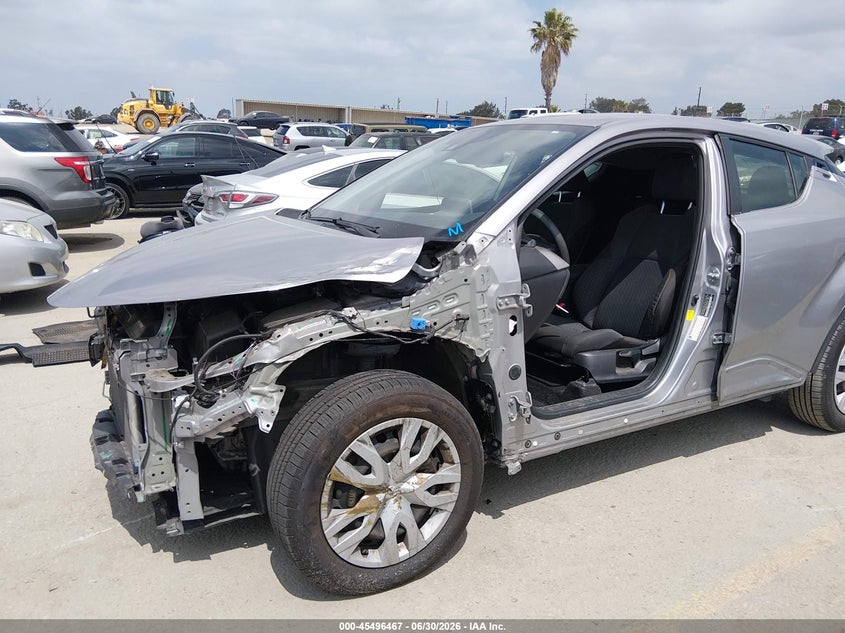 2020 Toyota C-hr VIN JTNKHMBX6L1073497 IAAI salvage auction — LEFT SIDE, Salvage (California), sold $3,650 on 2026-07-29 (photo 6)