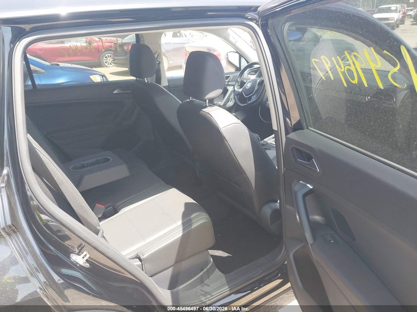 2019 Volkswagen Tiguan VIN 3VV2B7AX0KM073295 IAAI salvage auction — FRONT END, Salvage (Indiana), sold $5,950 on 2026-09-16 (photo 8)