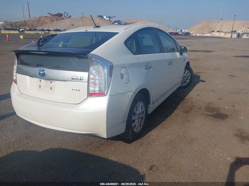 2013 Toyota Prius VIN JTDKN3DP1D3037713 IAAI salvage auction — NORMAL WEAR, Clear (New York), sold $4,050 on 2026-07-07 (photo 4)
