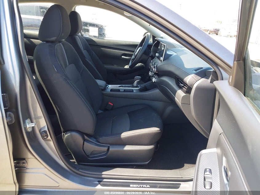 2025 Nissan Sentra VIN 3N1AB8CV4SY409778 IAAI salvage auction — REAR END, Salvage Title, sold $5,100 on 2026-07-18 (photo 5)