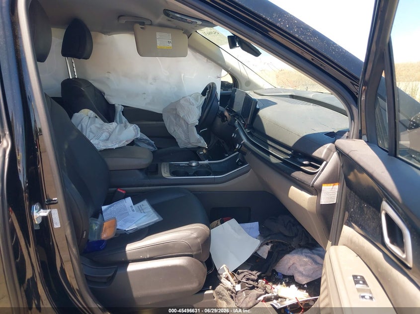 2026 Kia Carnival VIN KNDNB5KA9T6129049 IAAI salvage auction — SIDE, Salvage Title, sold $5,500 on 2026-07-12 (photo 5)