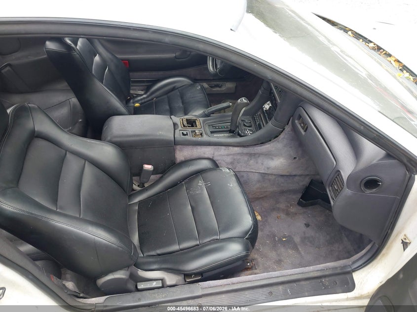1992 Mitsubishi 3000 gt VIN JA3XD64B3NY046009 IAAI salvage auction — NORMAL WEAR, Clear (Virginia), sold $425 on 2026-07-28 (photo 5)